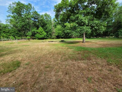 552 Elmwood Rd N, Marlton, NJ 08053 - photo 5