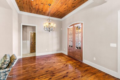 10-web-or-mls-115 Bainbridge-10