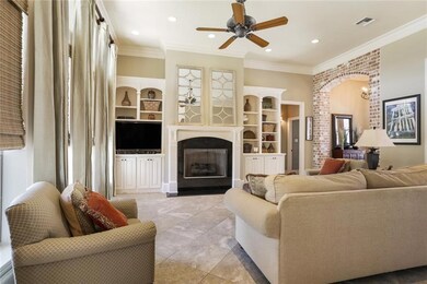 Soaring ceilings and windows and recess lighting m