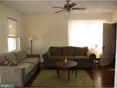 241 W Ashland St, Doylestown, PA 18901 - photo 4