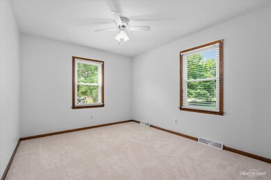 1051 Cardinal Ct, Batavia, IL 60510 - photo 5