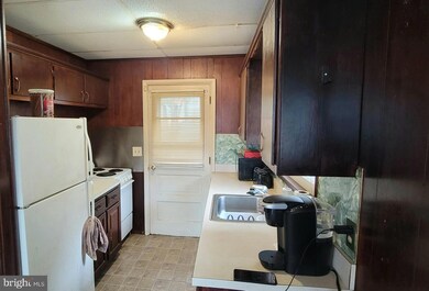 1210 E Buckshutem Rd, Millville, NJ 08332 - photo 7