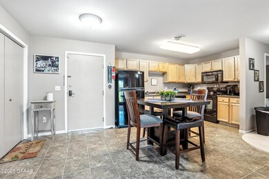 Bridgestone unit 208, Grand Forks, ND 58201 - photo 3