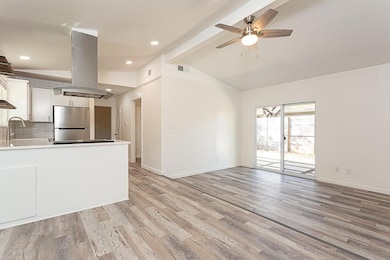 1119 Mariposa Dr unit B, Austin, TX 78704 - photo 4