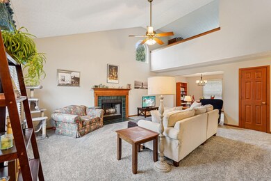 7742 Holderman St, Lewis Center, OH 43035 - photo 4