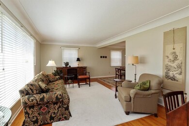 3801 Bel Aire Rd, Des Moines, IA 50310 - photo 2
