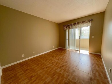 38 Cambridge B, West Palm Beach, FL 33417 - photo 5