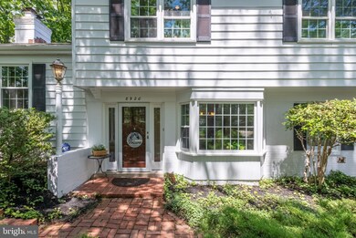 8920 Burbank Rd, Annandale, VA 22003 - photo 5