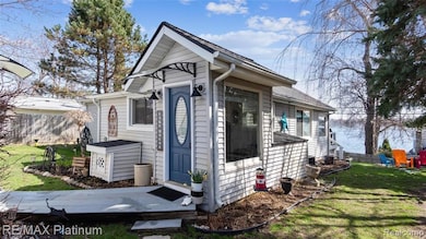 1008 Sunrise Park St, Howell, MI 48843 - photo 4