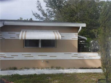 7809 Juniper St, Miramar, FL 33023 - photo 3