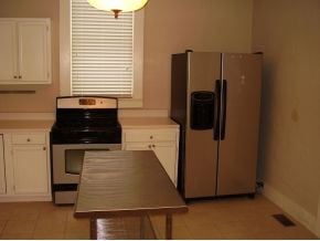 303 W Poplar St, Johnson City, TN 37604 - photo 5