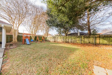 200TurtleCreekDr-6
