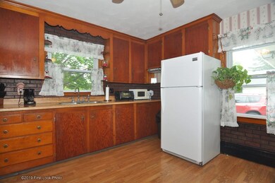 149 Dexter St, Cumberland, RI 02864 - photo 4