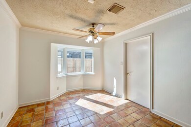 13810 Saint Marys Ln, Houston, TX 77079 - photo 7