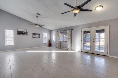 814 W Mohawk Ln Phoenix AZ-large-019-79-