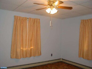 118 Cinnaminson Ave, Palmyra, NJ 08065 - photo 6