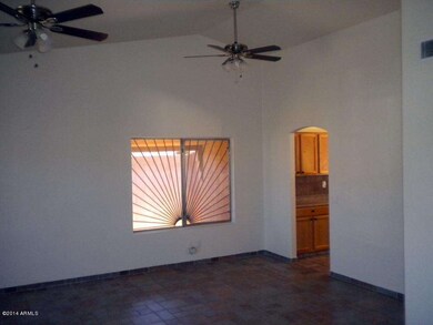 1639 E Carter  (4)