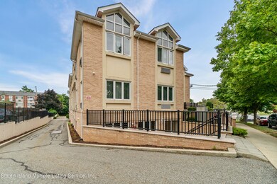 6 Arc Place unit A5, Staten Island, NY 10306 - photo 3