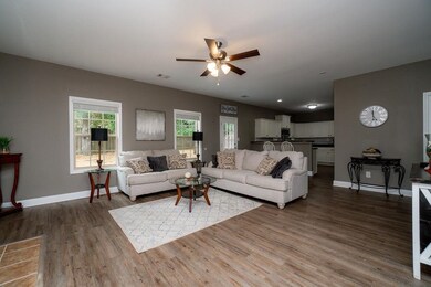 124 Great Oak Way, Warner Robins, GA 31088 - photo 6