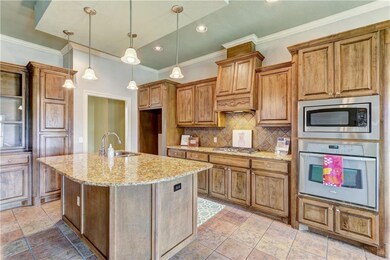 705 NW 194th Terrace, Edmond, OK 73012 - photo 5