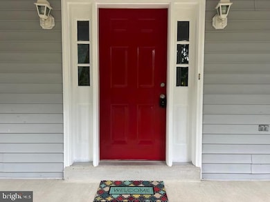 8217 Seven Pines Ln, Waldorf, MD 20603 - photo 5