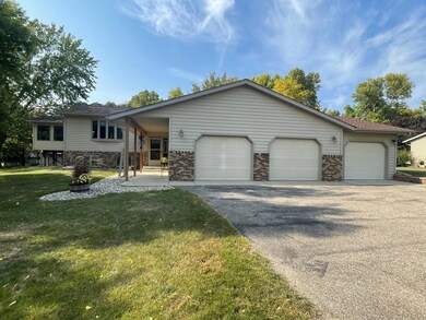 4204 Heritage Ln NE, Alexandria, MN 56308 - photo 2