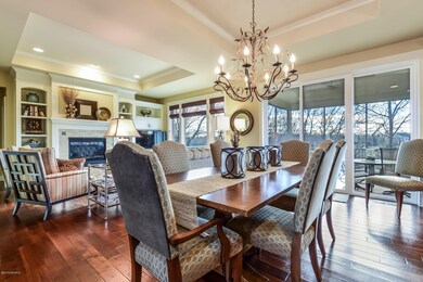 007-photo-dining-room-6586733