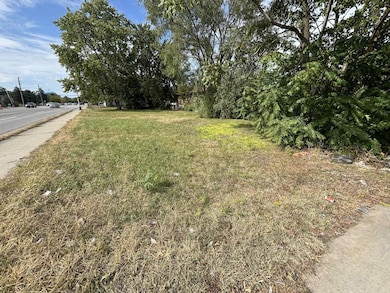 6849 Maryland Ave, Hammond, IN 46323 - photo 3