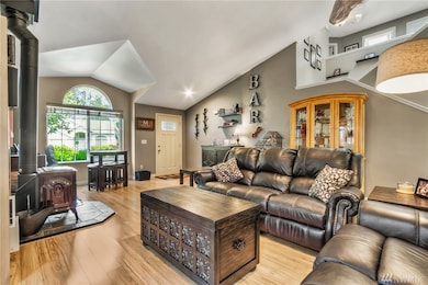 17561 SE 259th Place, Covington, WA 98042 - photo 4