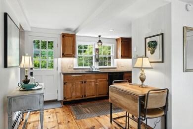 159 Elm St unit 1, Marblehead, MA 01945 - photo 6