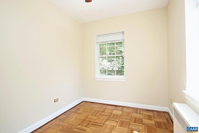 32 University Cir unit 102, Charlottesville, VA 22903 - photo 7