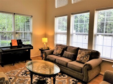Living Room 4