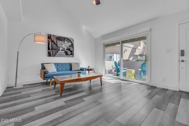 6-web-or-mls-3807 N 30th St-6