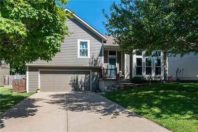 5615 Brownridge Dr, Shawnee, KS 66218 - photo 2