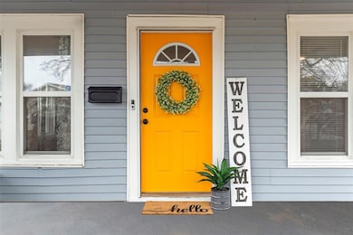 1005 E Maple St, Cushing, OK 74023 - photo 2