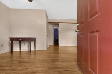 4438 Chandler Dr, Columbus, OH 43213 - photo 5