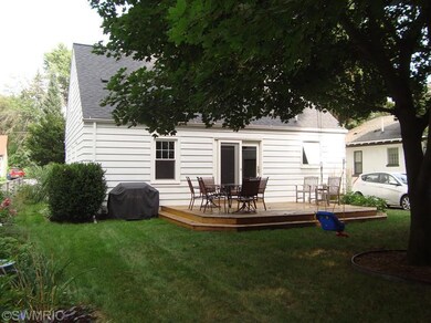 3273 Townsend Ave NE, Grand Rapids, MI 49525 - photo 2