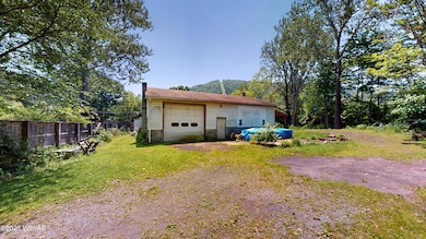 48 Trout Run M