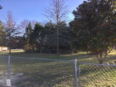 107 Oriole Cir, Shelbyville, TN 37160 - photo 3