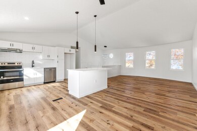 2121 Big Tree Dr, Columbus, OH 43223 - photo 6