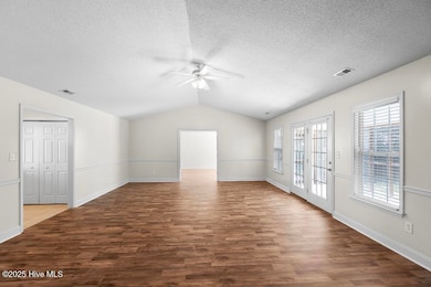 218 Dartmoor Trail, Jacksonville, NC 28540 - photo 5