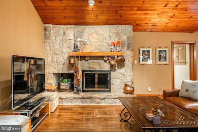 7 Bittersweet Dr, West Chester, PA 19382 - photo 7