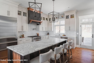 15-336 River Road-eCP4na