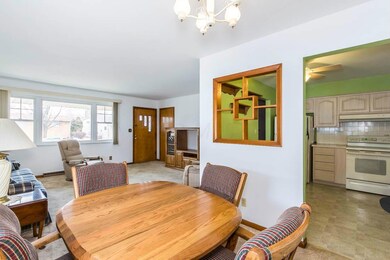 Eating Space & Family Room