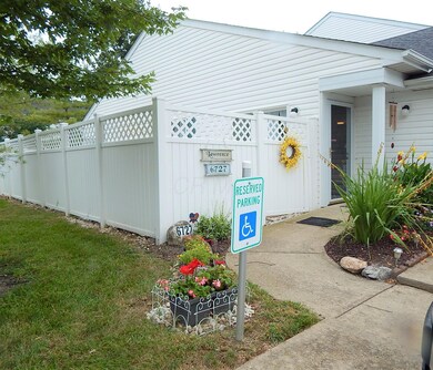 6727 Hamler Dr unit 34A, Canal Winchester, OH 43110 - photo 5