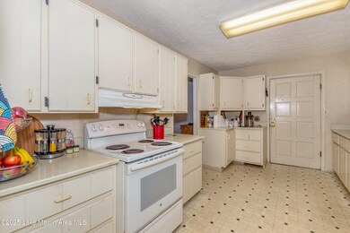 1114ParrishSt-008