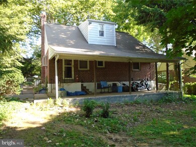 16 Golf Rd, Darby, PA 19023 - photo 3