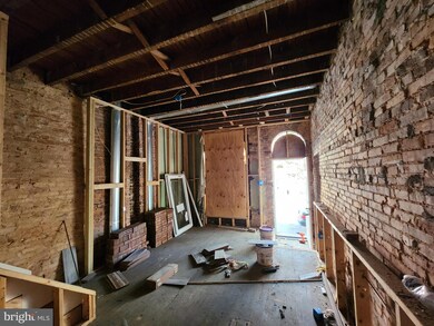 2121 Mcculloh St, Baltimore, MD 21217 - photo 4