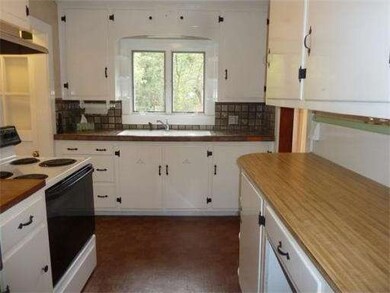 36 Wales Rd, Monson, MA 01057 - photo 4