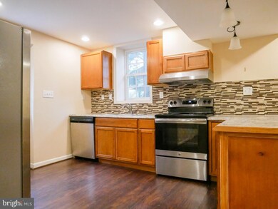 1419 Willow Oak Dr, Frederick, MD 21701 - photo 2